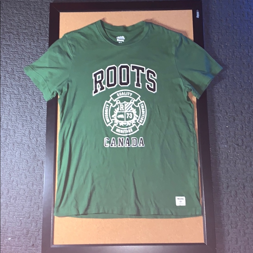 🍁 roots Canada tee